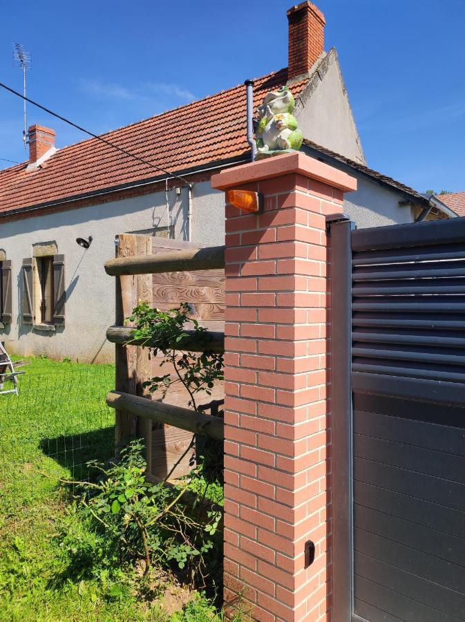 Bienvenue A La Grenouillere Villa Le Magny  Exteriör bild